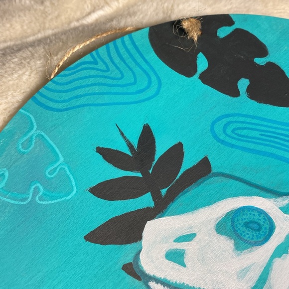 🎁 | Chameleon Skeleton Wooden Hanging Sign 11.5in hand painted original - Picture 7 of 11